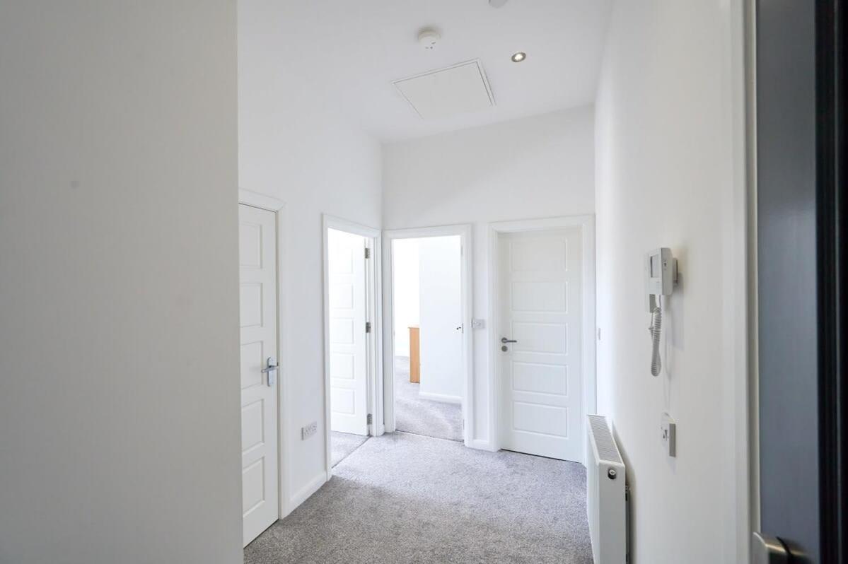 Modern 2 Bedroom Apartment In Preston Preston  Exterior photo